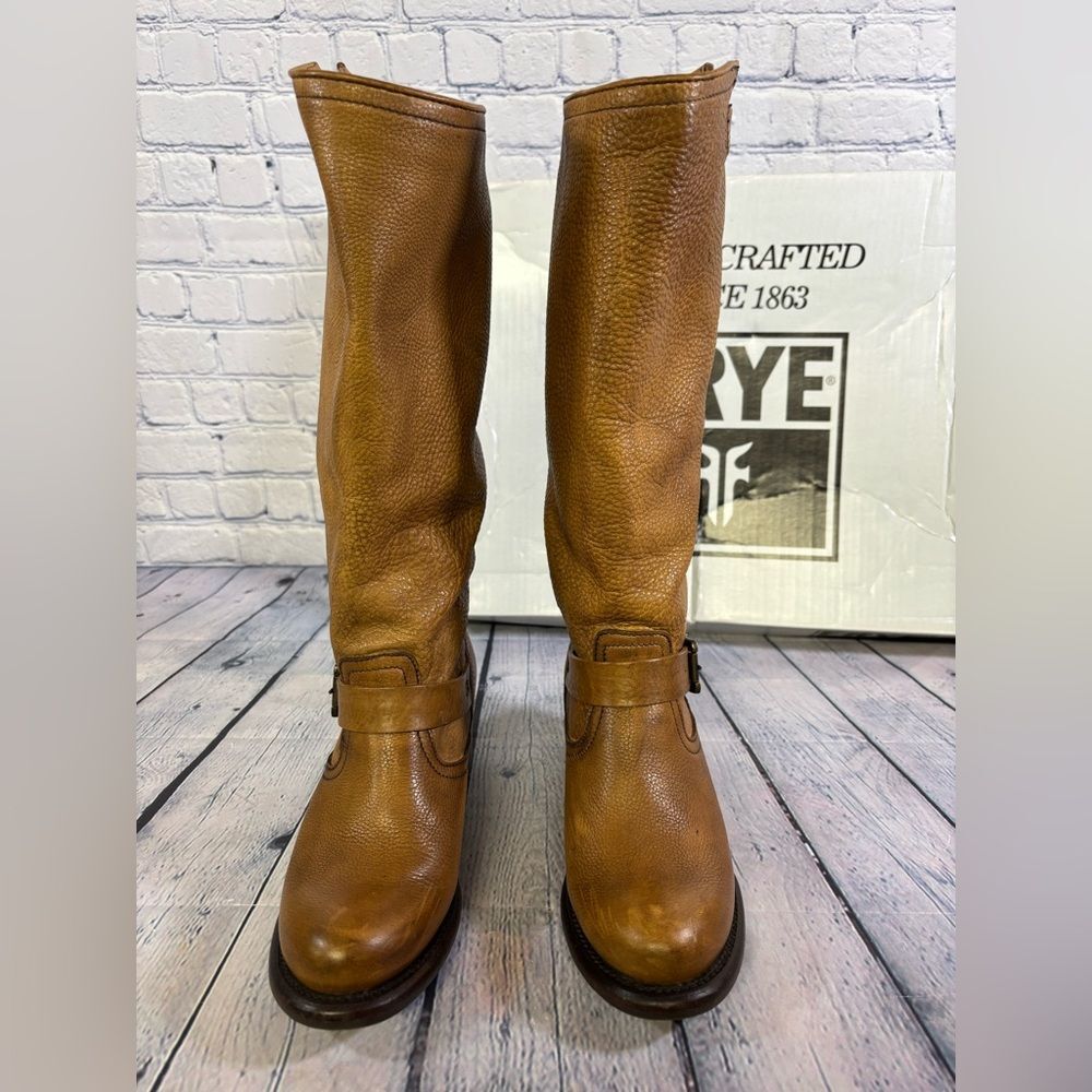 Frye Vera Slouch Tan Classic Equestrian Pebble Leather Buckle Strap Boots 8B